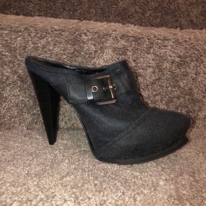 Guess high heels 8m